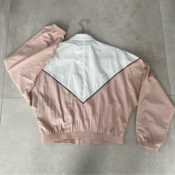 MISSGUIDED WINDBREAKER - Picture 3 of 4